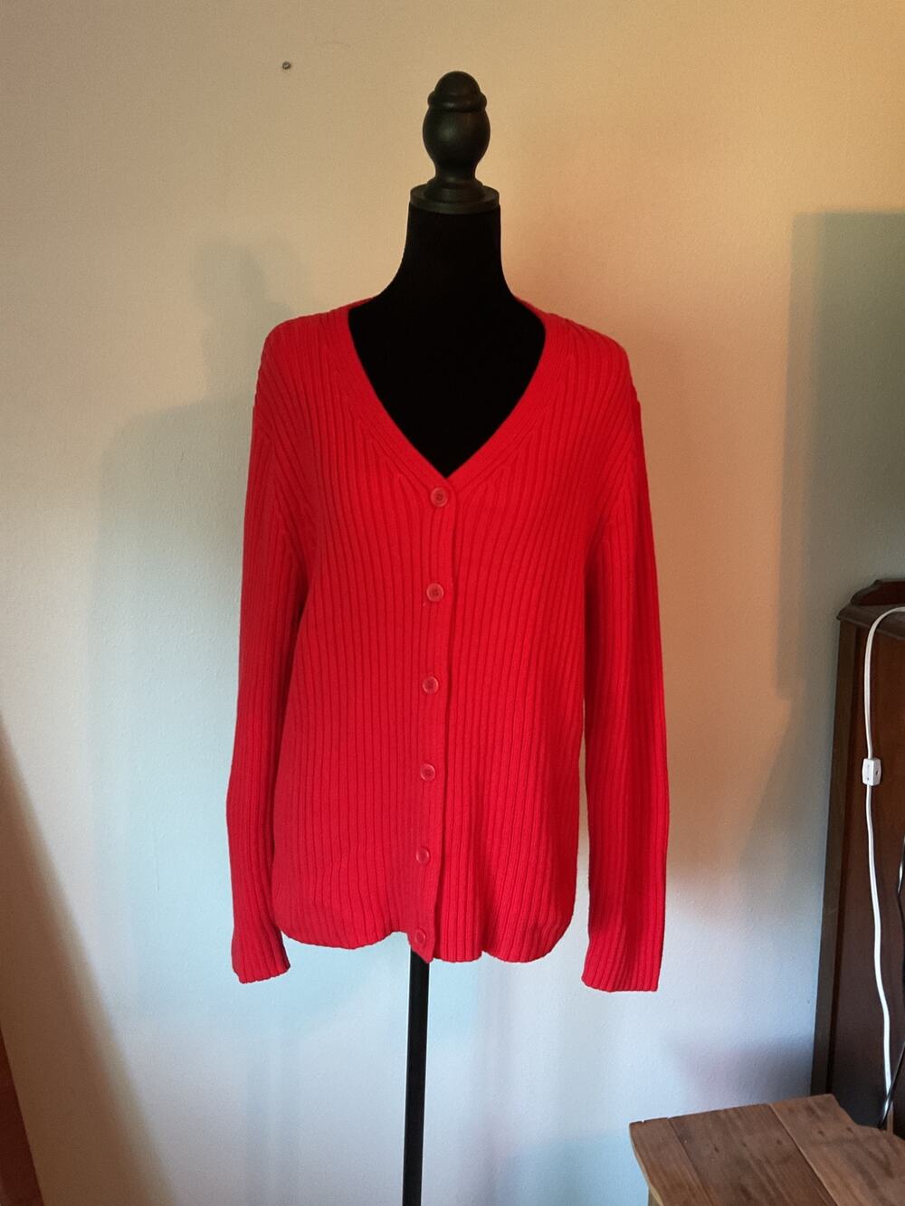 Liz Claiborne Lizsport Red Ribbed Knit Cotton V-Neck Cardigan Sweater Large
